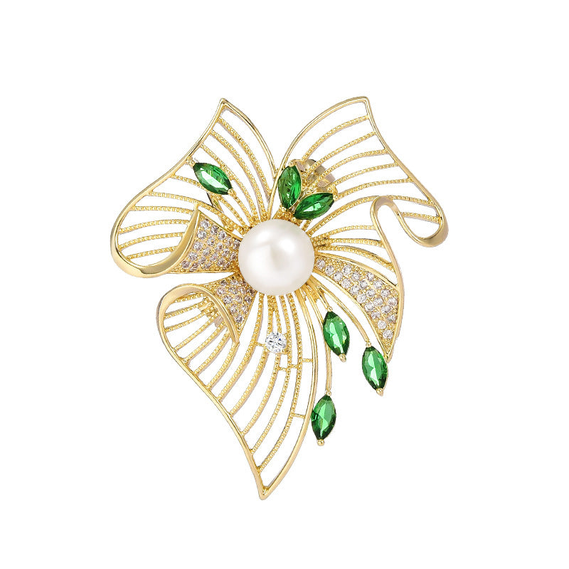 Sylvie Freshwater Pearl Leaf Brooch