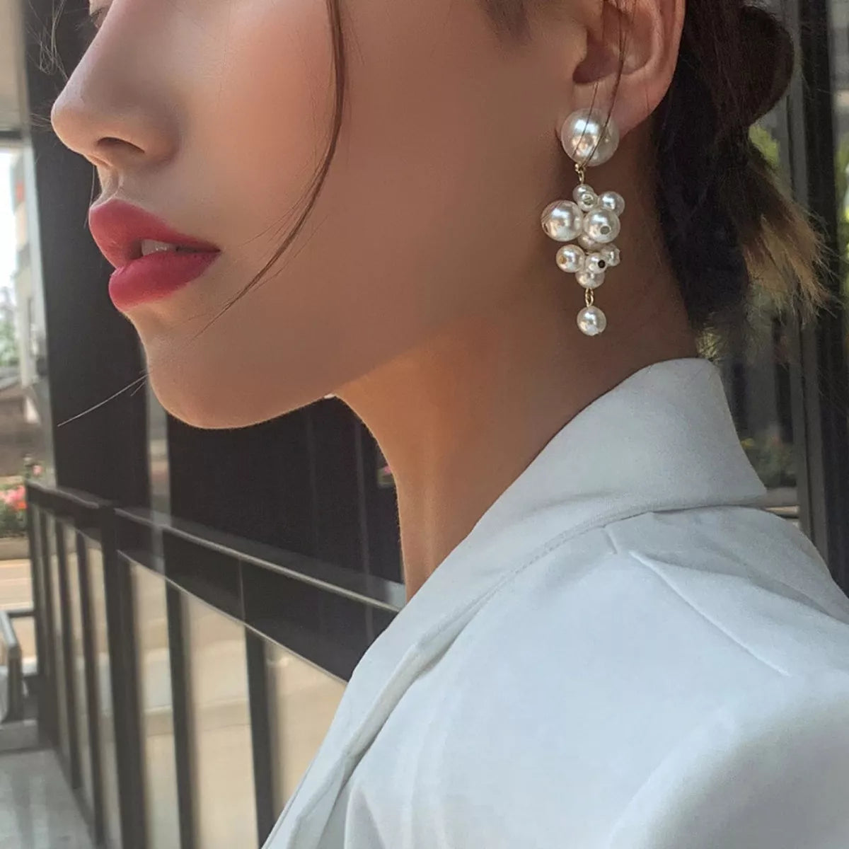 Estelle Pearl Cluster Dangle Earrings – 18K Gold-Plated