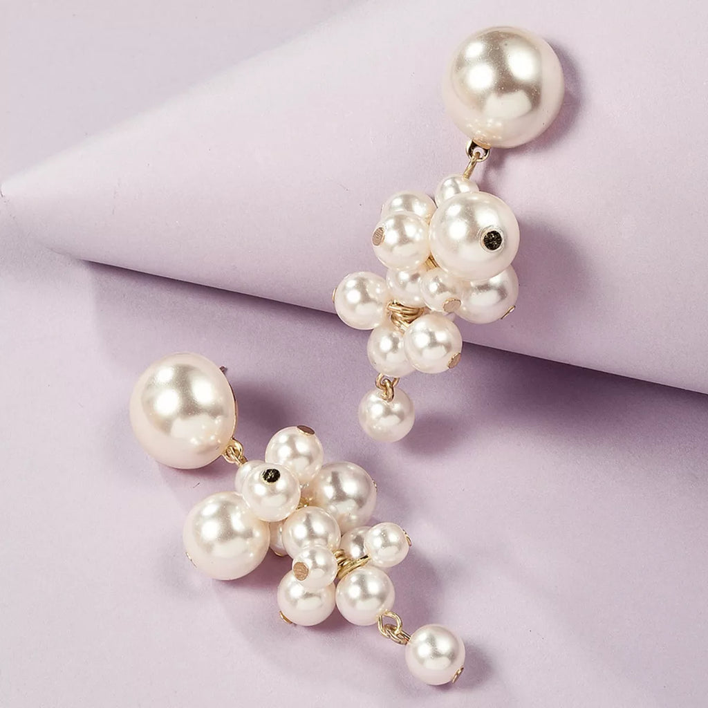 Estelle Pearl Cluster Dangle Earrings – 18K Gold-Plated