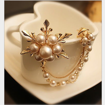 Rosalie Pearl-Effect Flower Chain Brooch