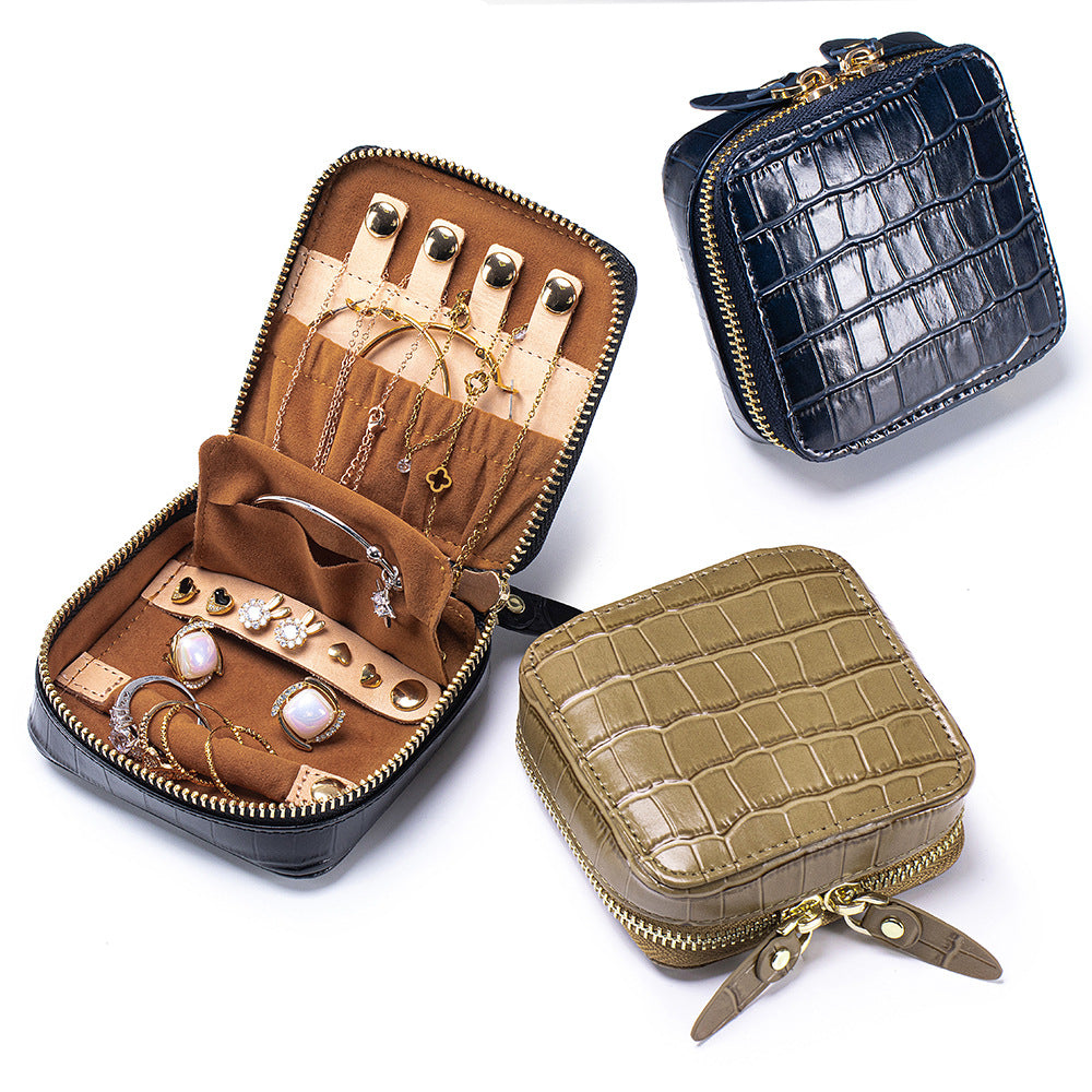 Bijou Croc-Textured Travel Jewelry Case