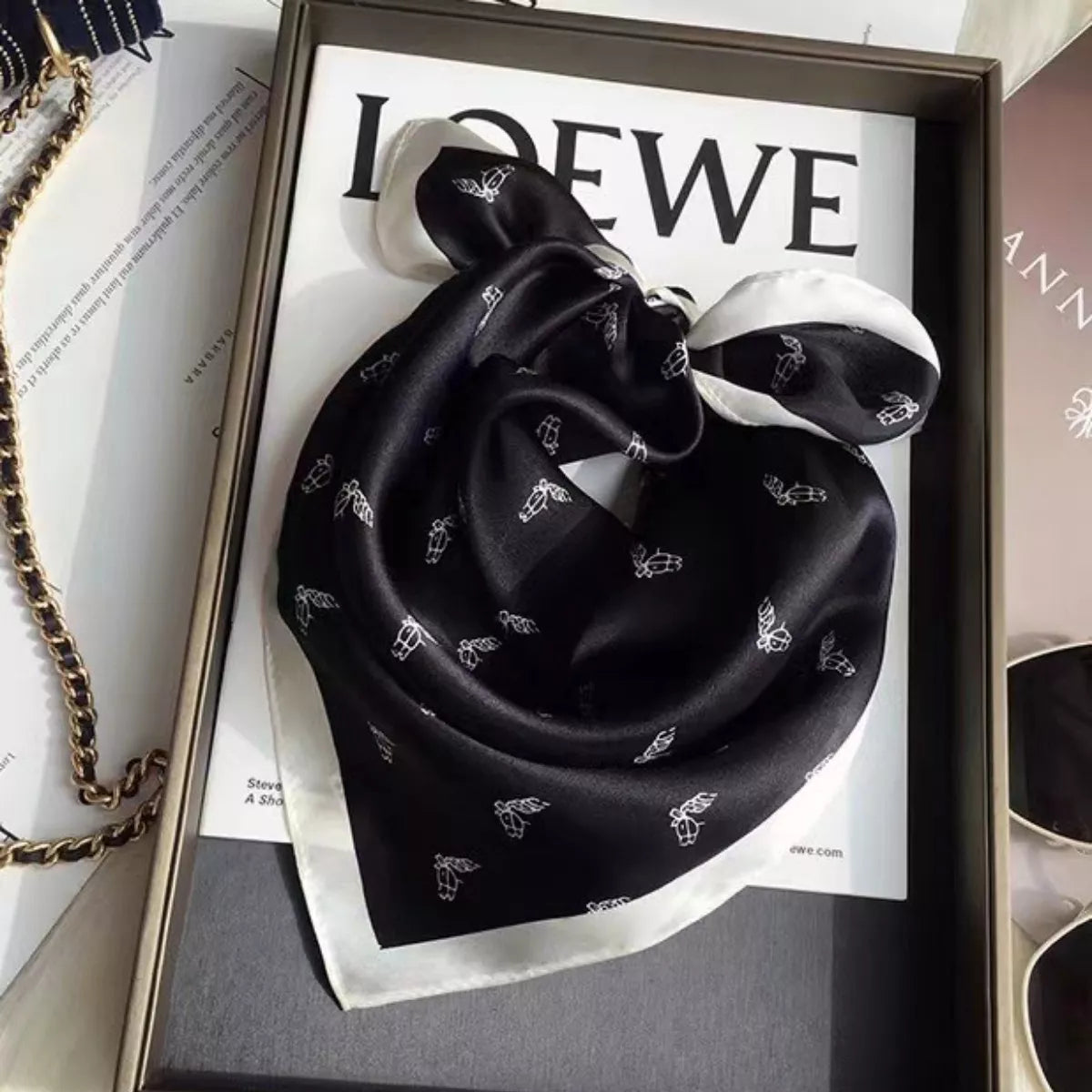 Élise Lightweight Silk Scarf