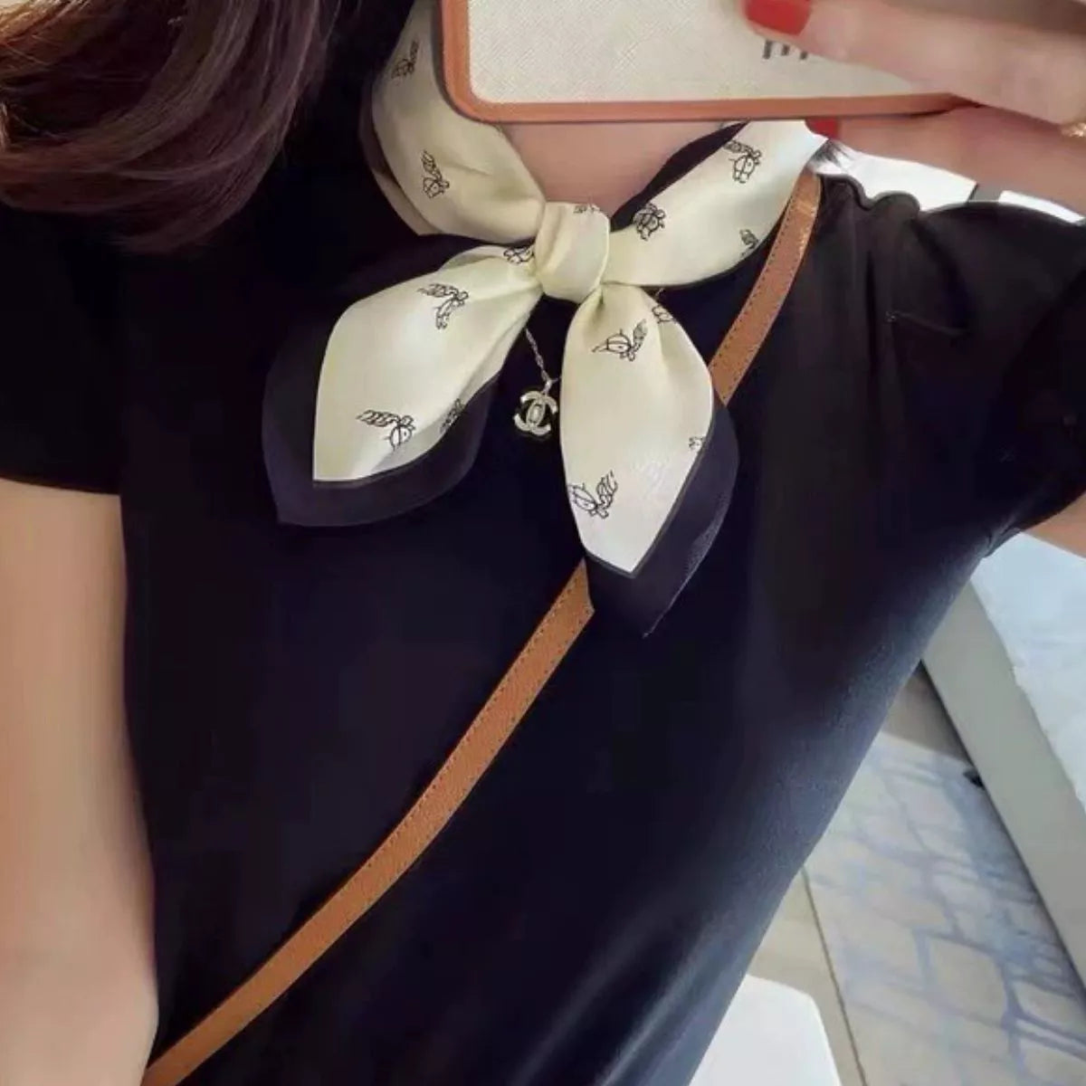 Élise Lightweight Silk Scarf