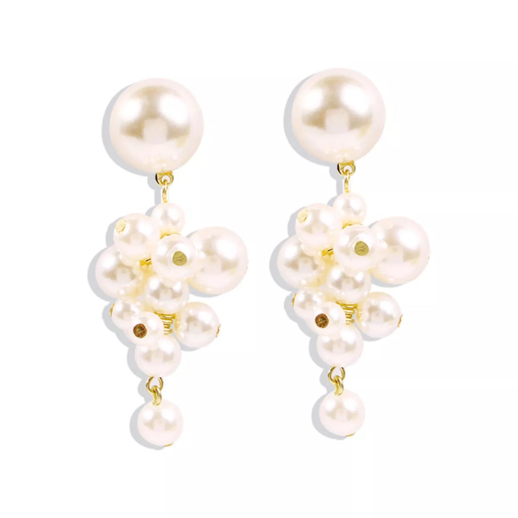 Estelle Pearl Cluster Dangle Earrings – 18K Gold-Plated